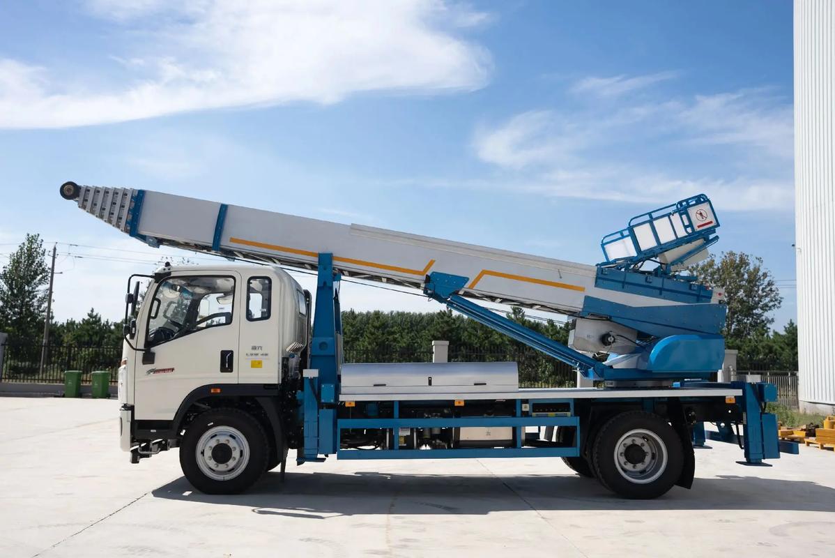 陈场镇云梯上料车租赁费用